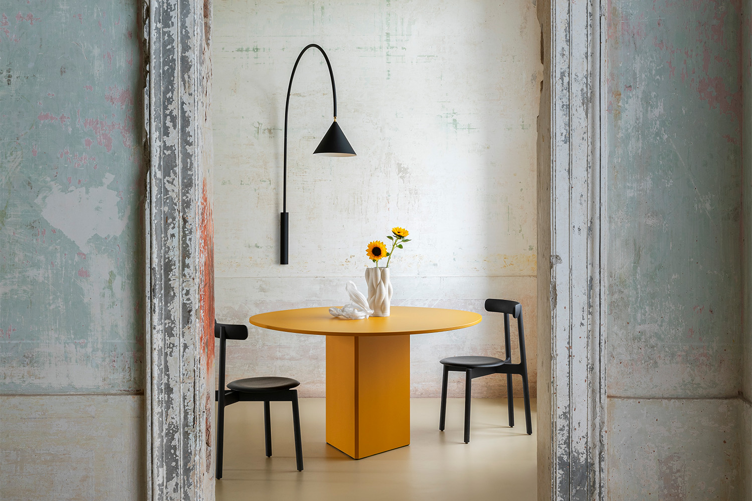 Albio Shaped Dining Table