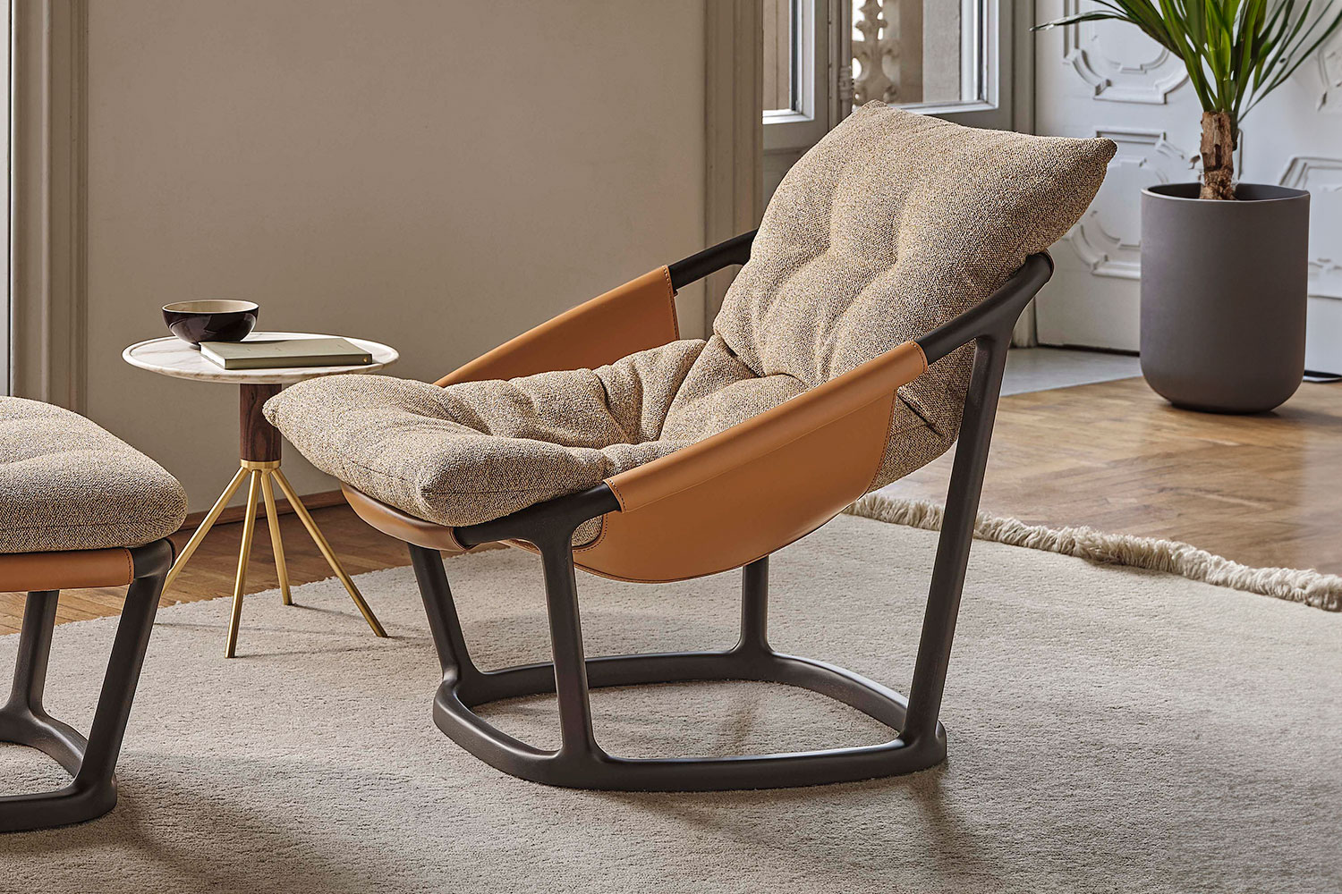 Amarantha Chair
