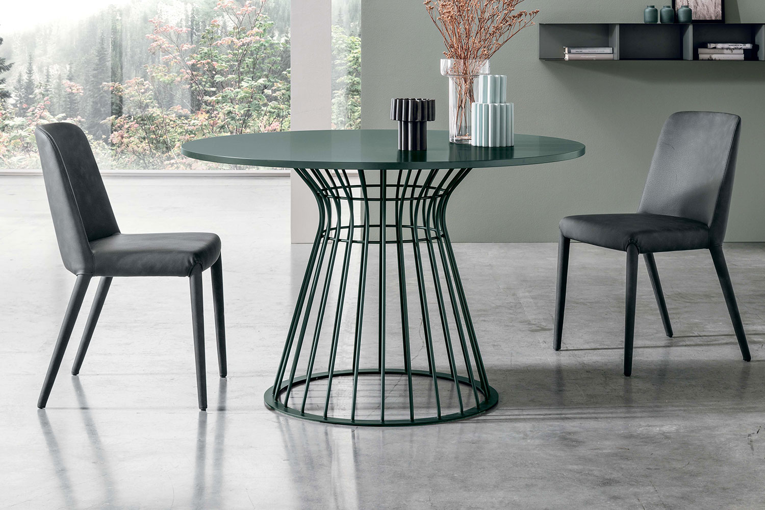 Brigitte Kitchen Table