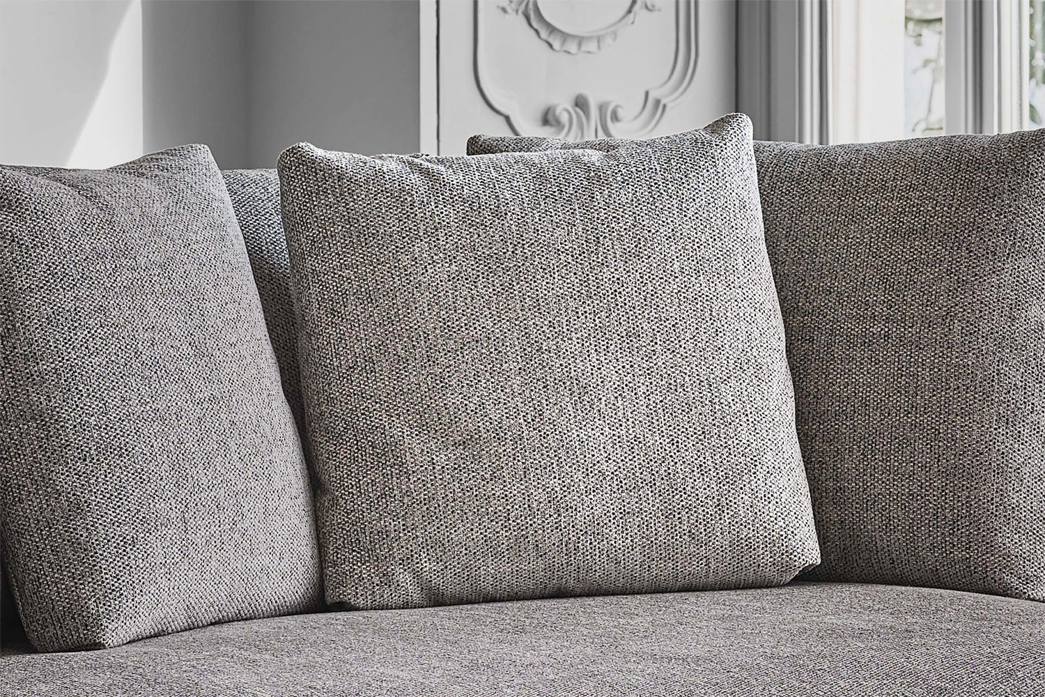 Calin Side Cushion