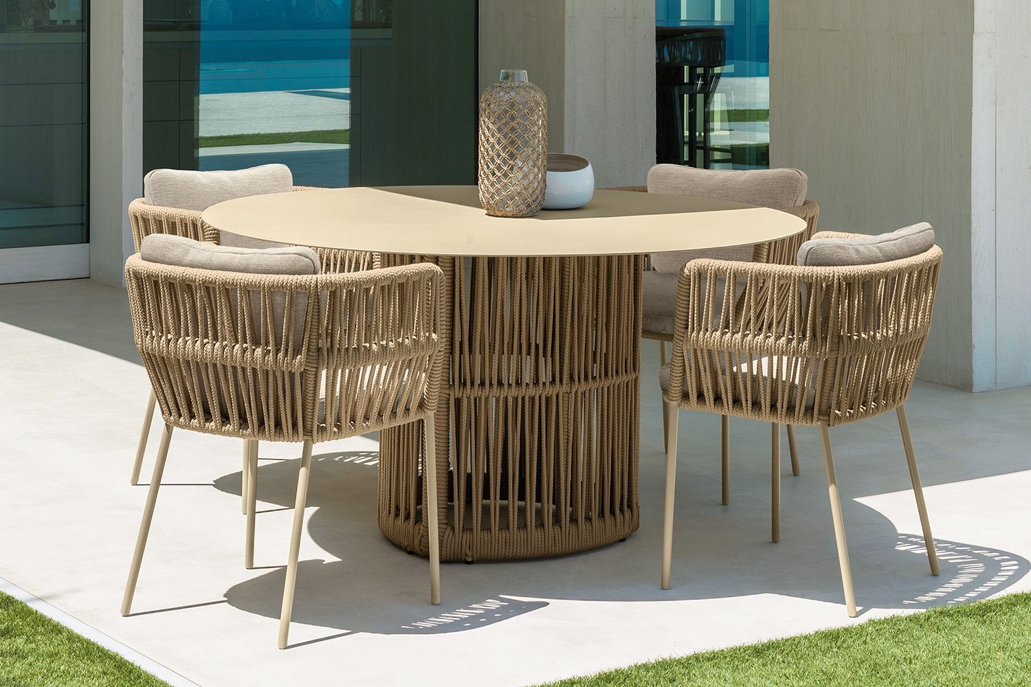 Cliff Bistro Table