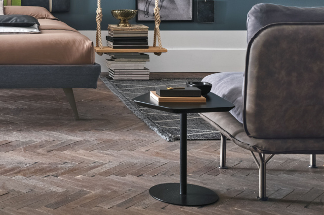 Tomasella Caruso End Table - Thumbnail 3