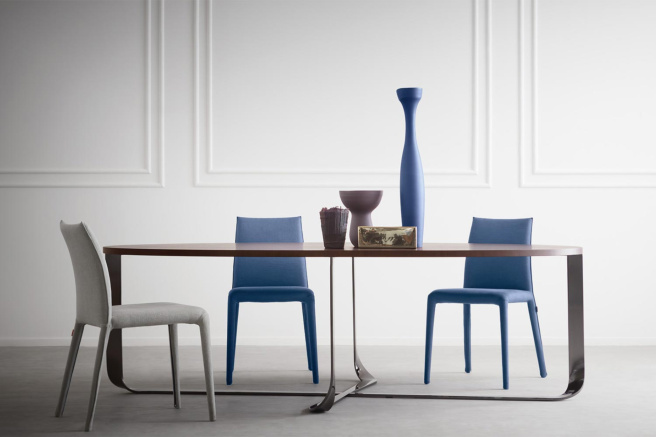 Pianca Confluence Dining Table