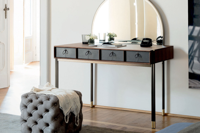 Eley Desk - Thumbnail 4