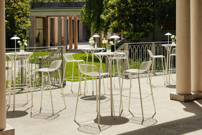 Hiray Bar Stool by Kartell | room service 360°