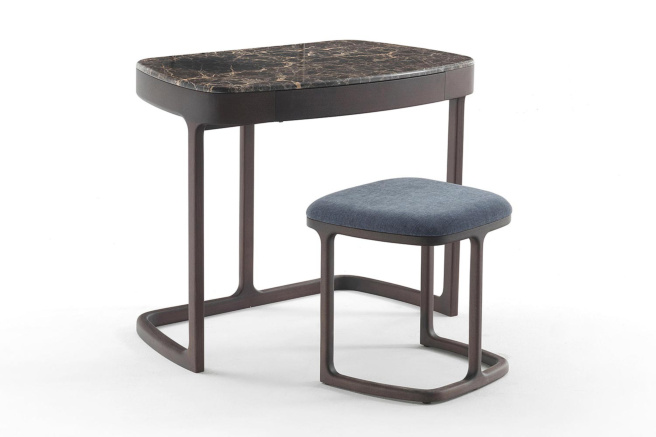 Porada Maskara Stool