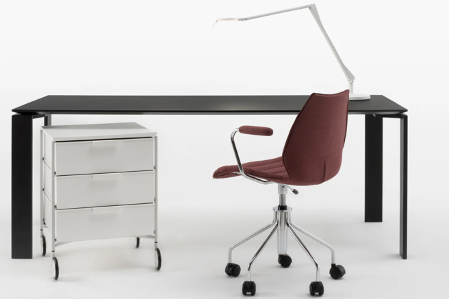 椅子 Kartell Maui Maui Soft Office Chair by Kartell | room service 360°