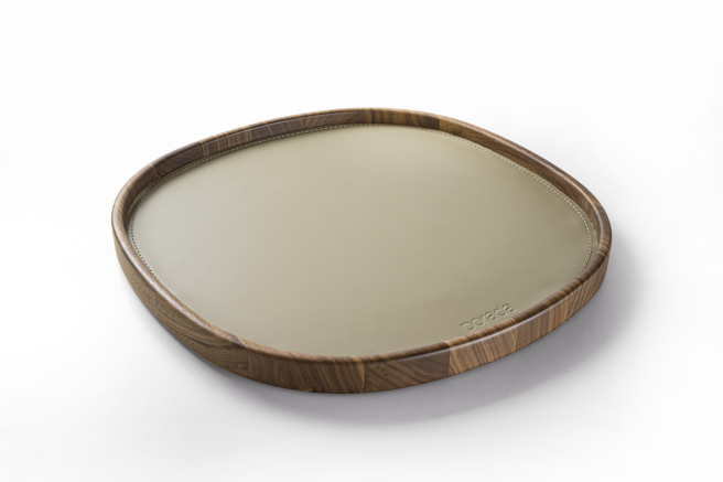 Rami Tray by Porada | room service 360°