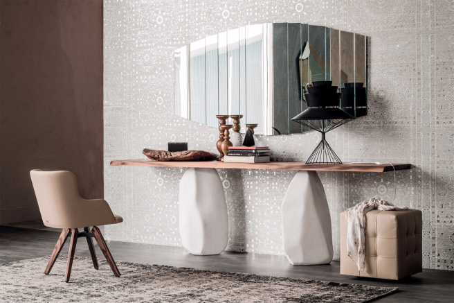 Rapa Nui Console Table - Thumbnail 4