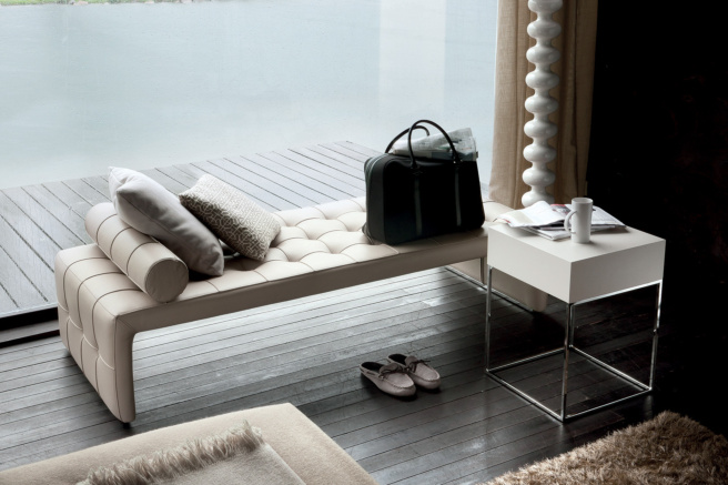 Porada Scarlett Bench