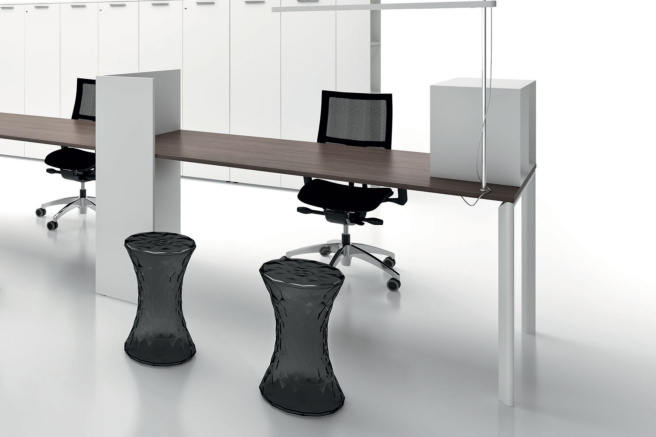 Yo Linear Reception Desk - Thumbnail 2