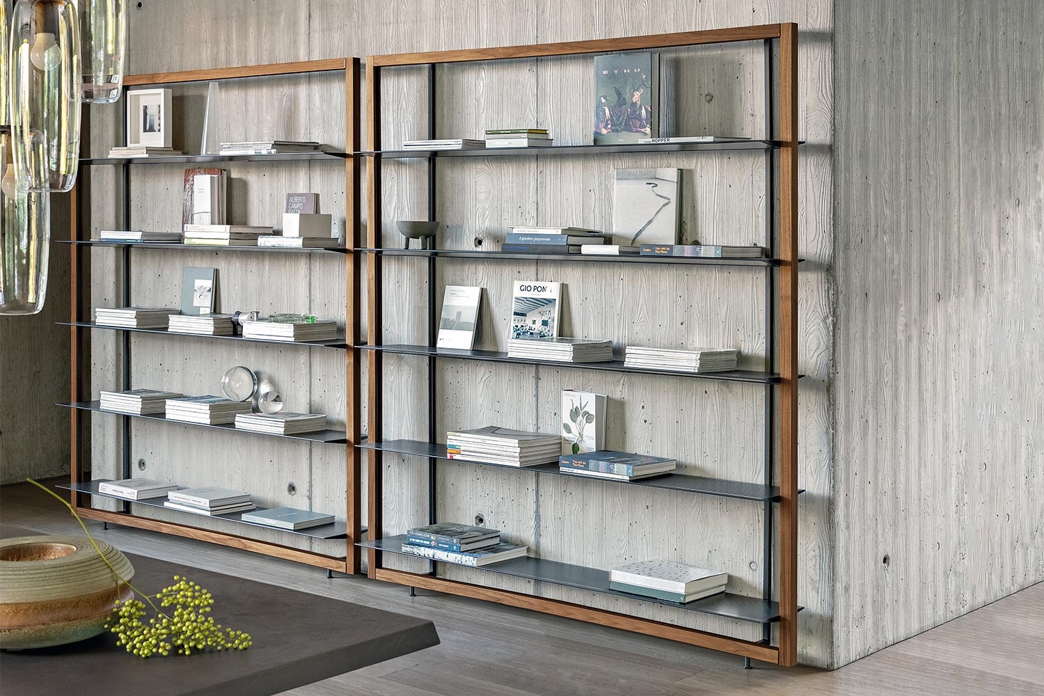 alix-bookshelf-07.jpg
