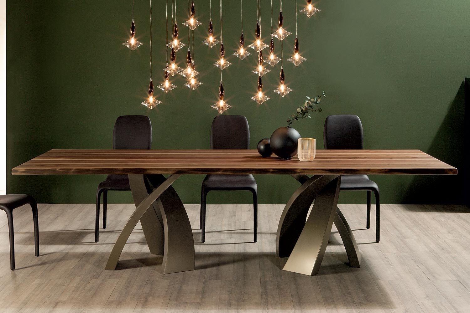 Eliseo Big Wood Dining Table by Tonin Casa | room service 360°
