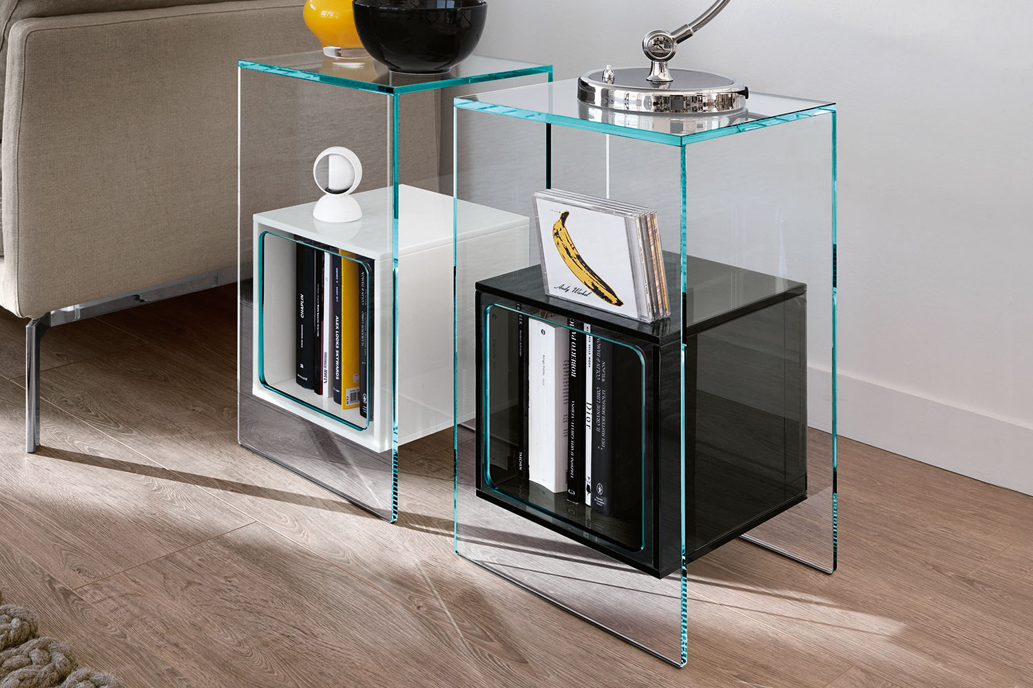 magique-side-table-09-new.jpg