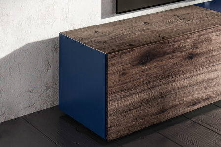 36e8 0520 TV Stand