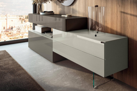 36e8 1477 Dresser