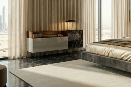 36e8 2623 Glass Dresser