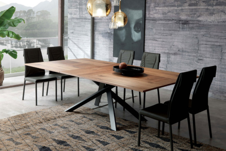 4x4 Dining Table