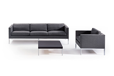 905 Sofa