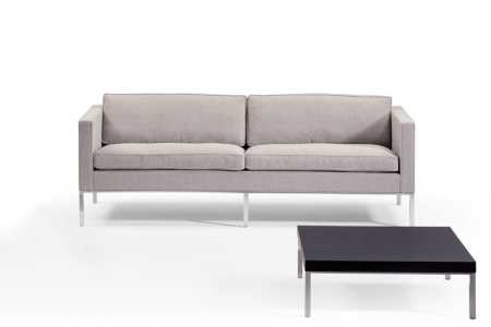 905 Sofa