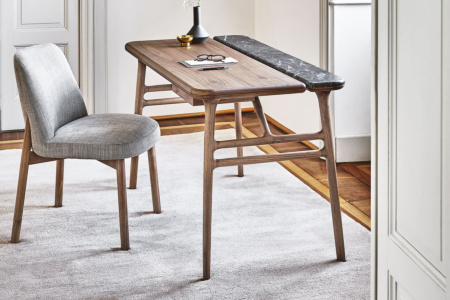 Aksel Office Desk