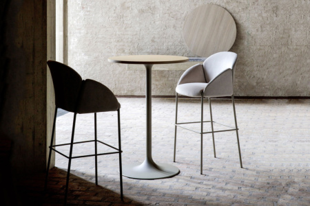 Andrea Bar Stool
