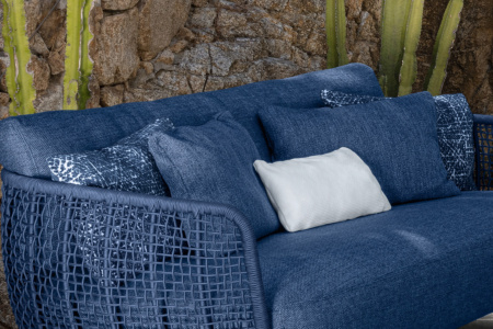 Argo Pillow
