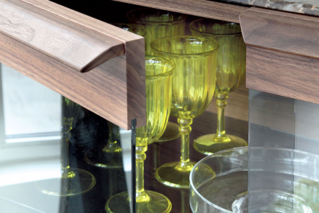 Atlante 2 Cupboard