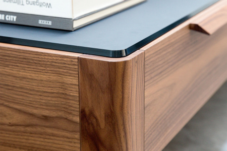 Atlante TV Stand