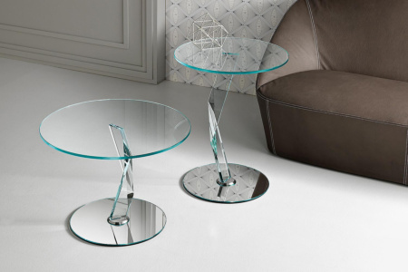 Bakkarat Side Table