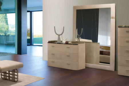 Baku Dresser