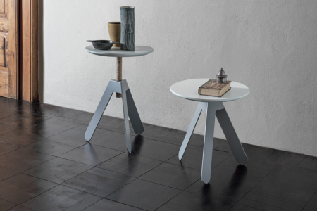 Basalto End Table