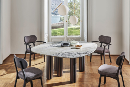 Berry Dining Table
