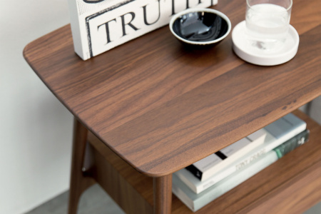 Bilot Nightstand