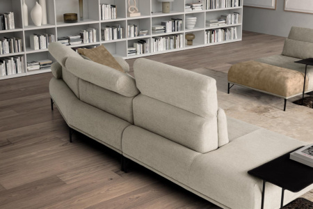 Bolton Sofa with Peninsula