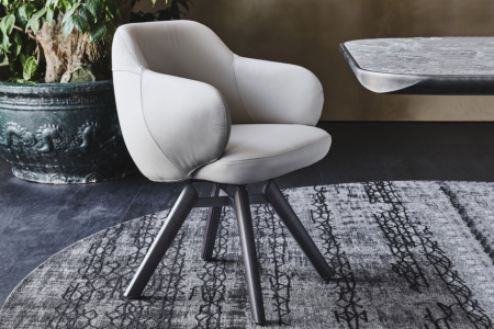 Bombe Dining Chair