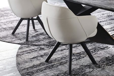 Bombe Dining Chair