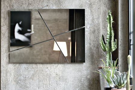Break Mirror