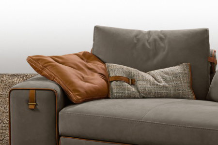 C0203 Pillow