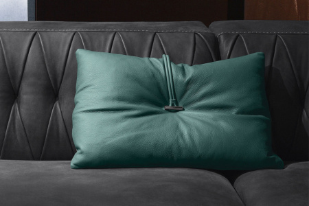 Royal C31 Pillow