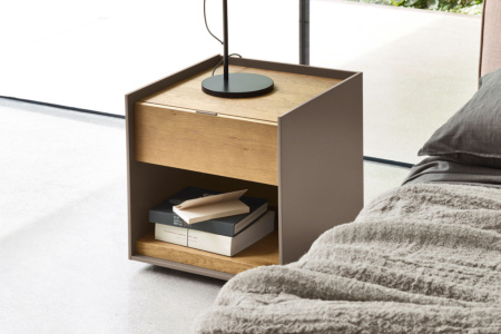 Cabaret 1-Drawer Nightstand