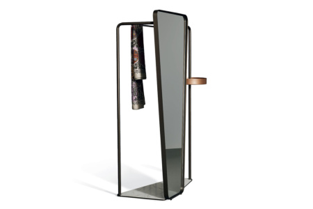 Camillo Mirror
