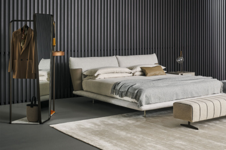 Camillo Mirror