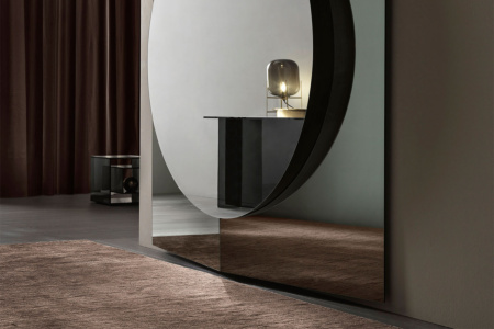 Central Mirror