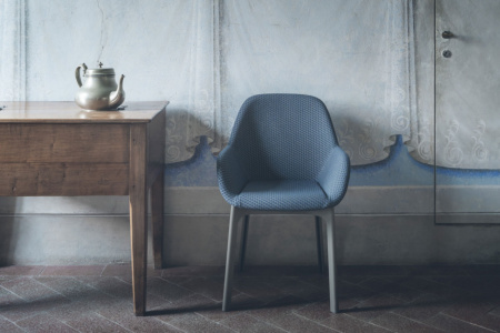 Clap Dining Chair