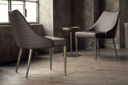 Clara Armchair