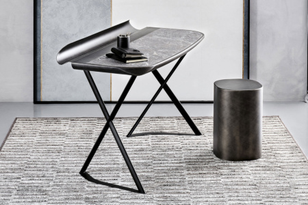 Cocoon Keramik Desk