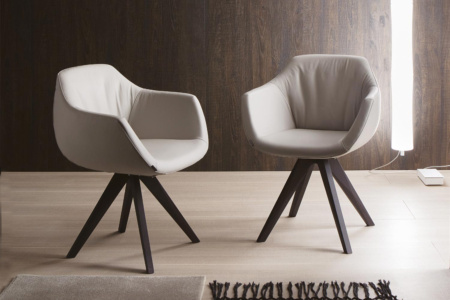 Delia Armchair