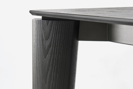 Desco Dining Table