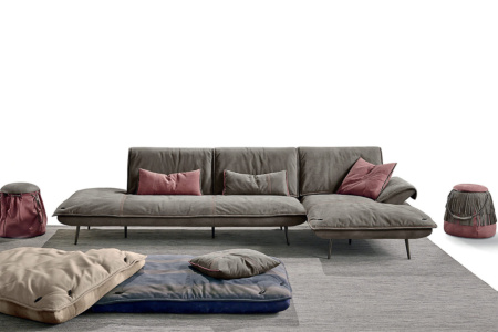 Escape Sectional Sofa with Chaise
